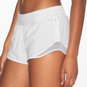 Lululemon Hotty hot shorts